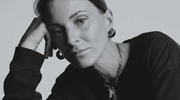 Phoebe Philo 正式进入中国大陆市场