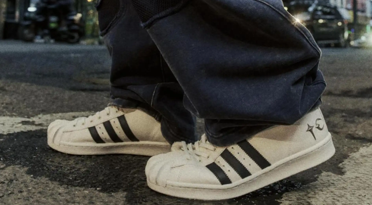 Adidas 第三季度业绩创新高