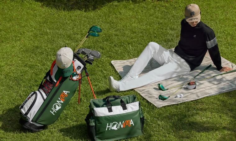 Honma Golf 与 Malbon 携手推出联名款高尔夫球杆与配件系列